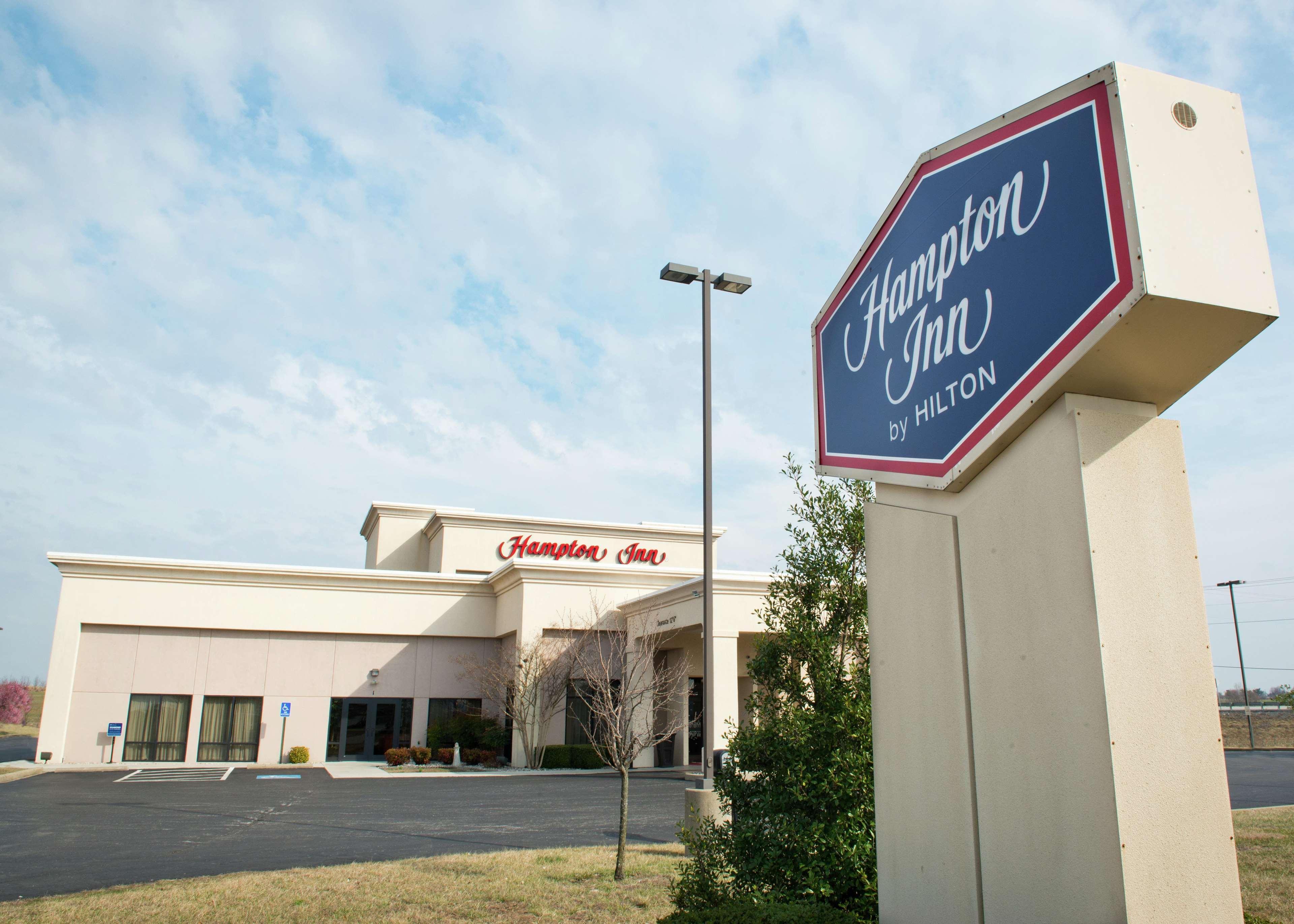Hampton Inn Lebanon Extérieur photo