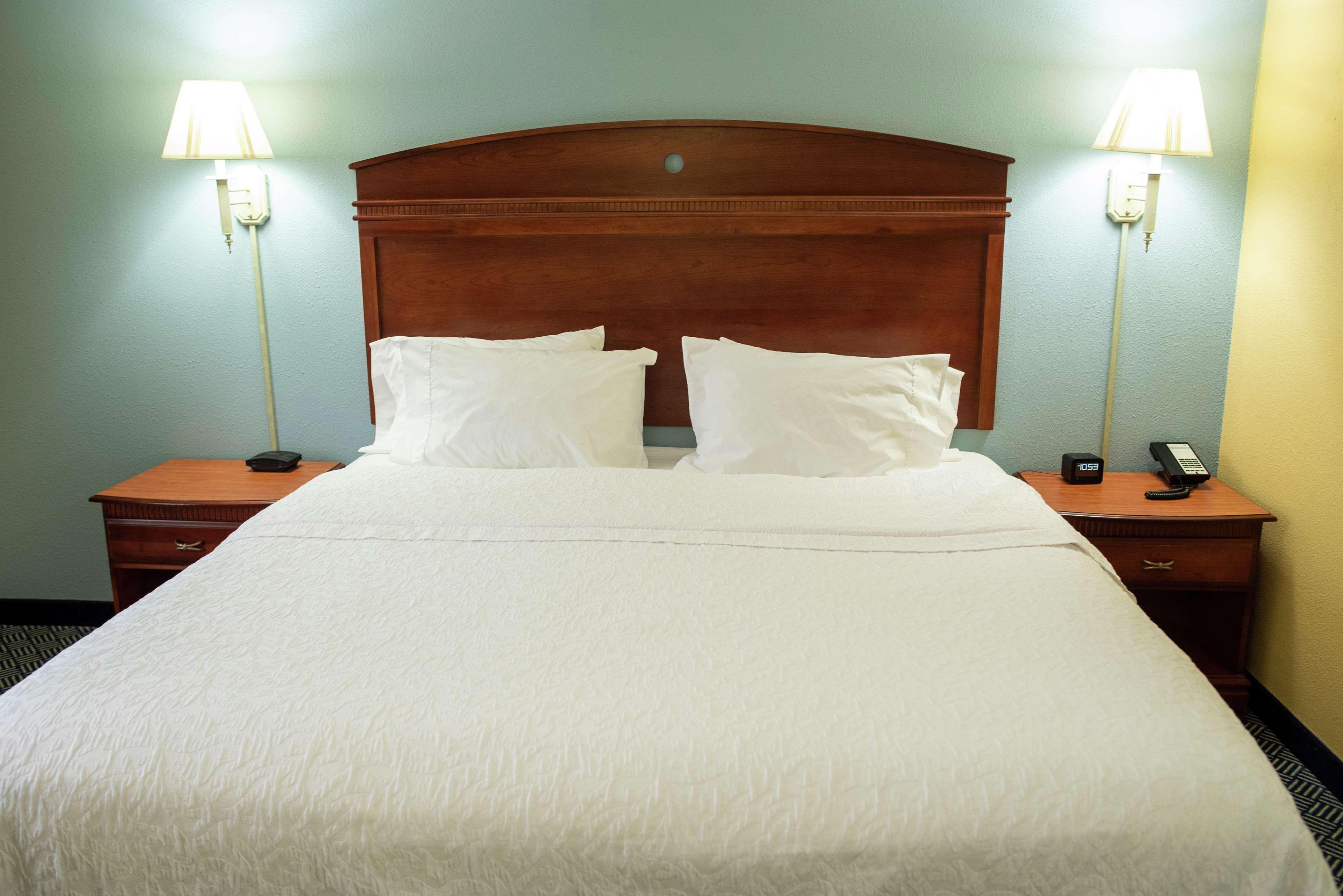 Hampton Inn Lebanon Extérieur photo